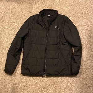 Black North Face light jacket
